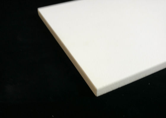 Il materiale termico di colore del piatto ceramico bianco del quarzo ha messo a disposizione il servizio personalizzato fornitore